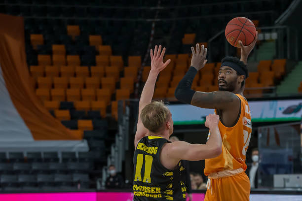 取决于国足 取决于国足