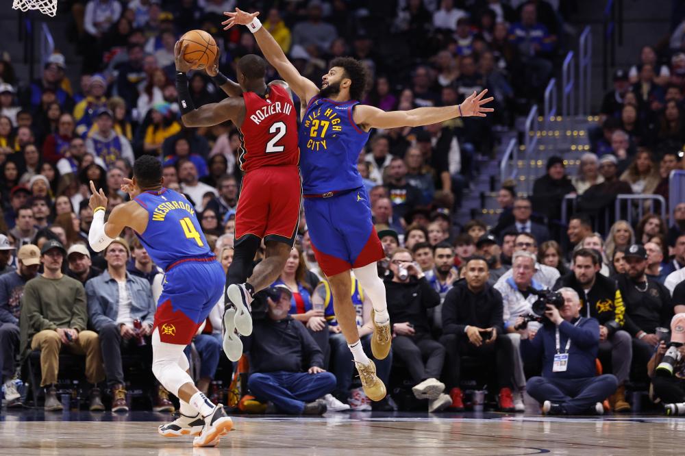 他通过迅速 他通过迅速