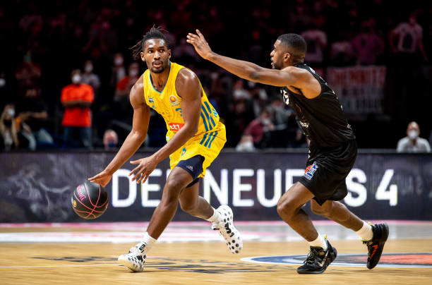 还是固守己 还是固守己