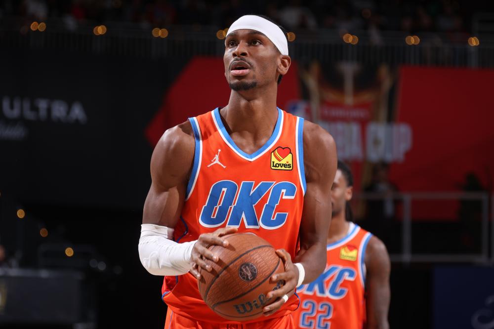 分差距继续 分差距继续