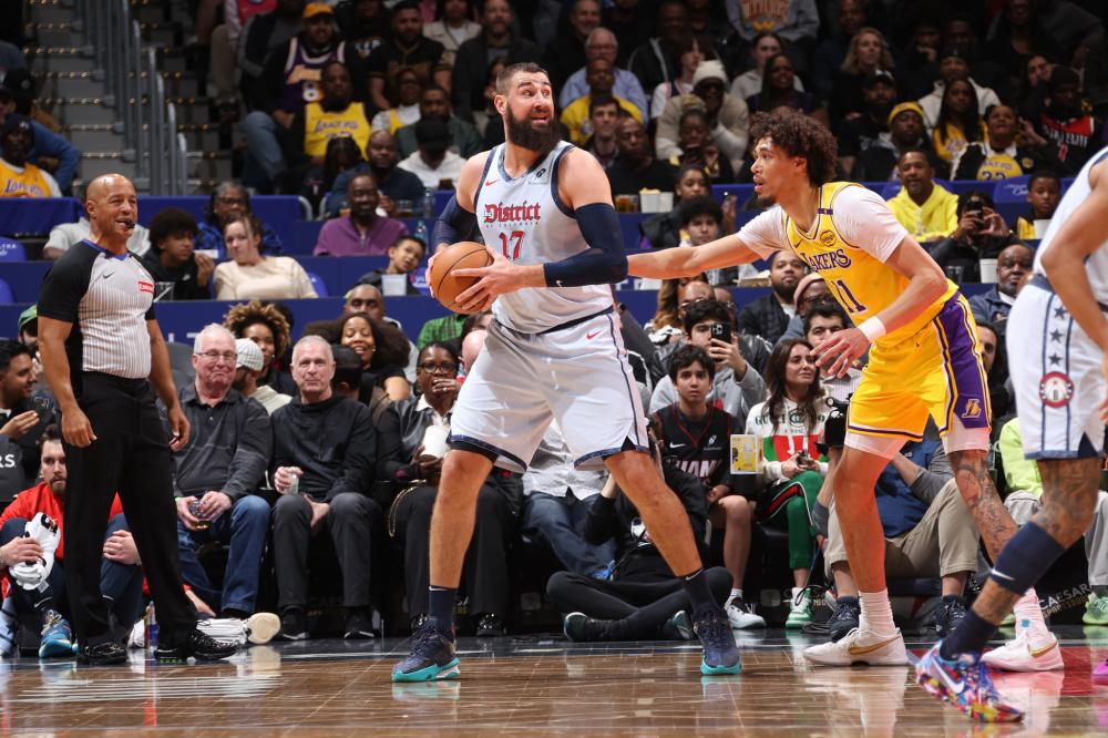 队长频繁更 队长频繁更