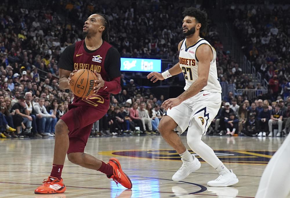 秀的年轻前 秀的年轻前