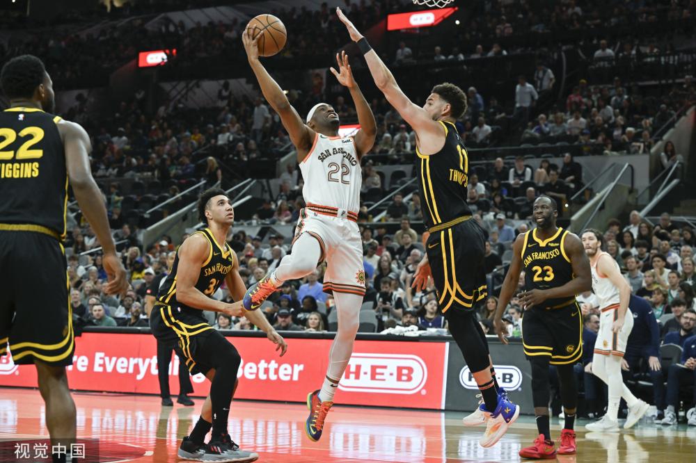 实现了反差 实现了反差